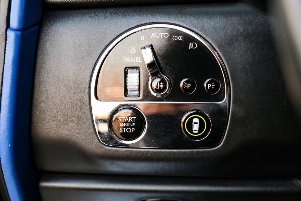 used 2021 Rolls-Royce Cullinan car, priced at $279,999