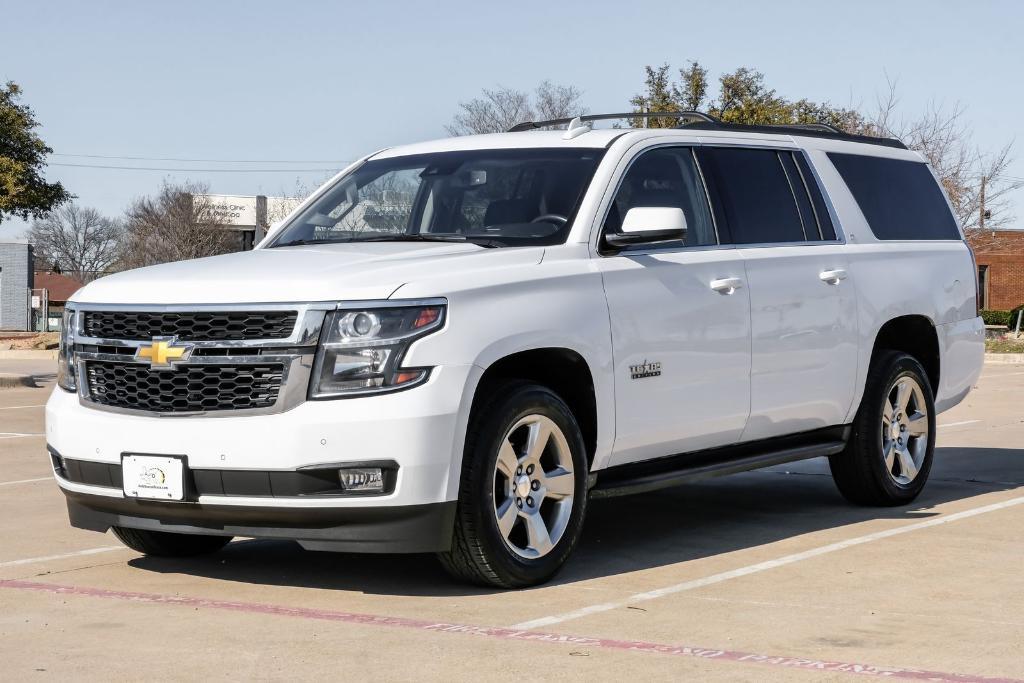 used 2020 Chevrolet Suburban car, priced at $26,999