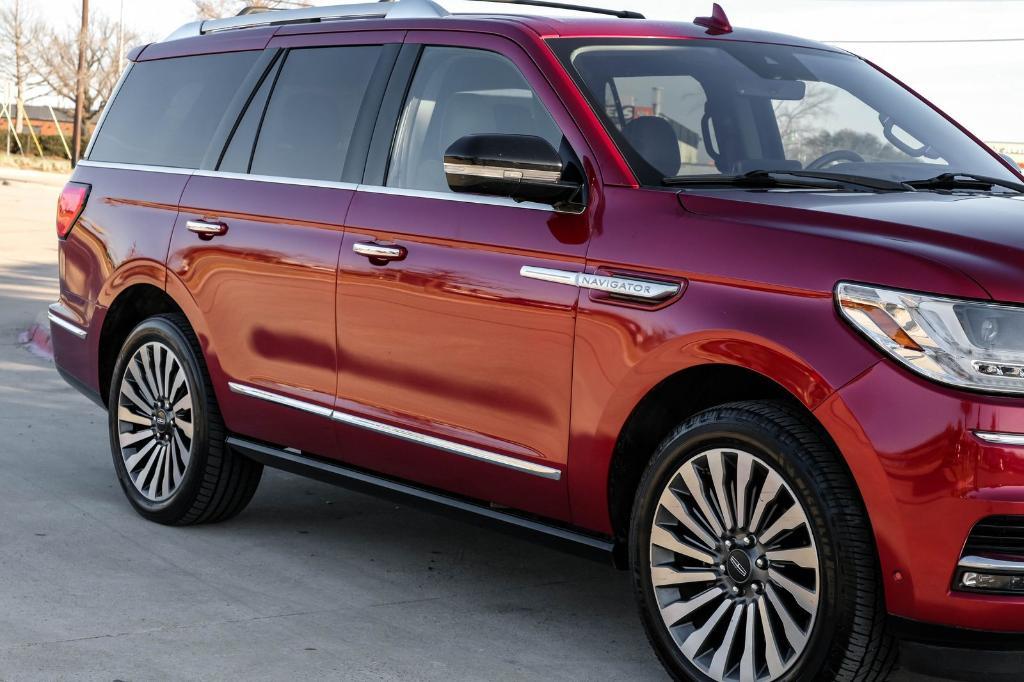 used 2018 Lincoln Navigator car, priced at $28,999
