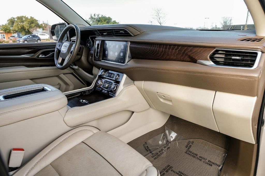 used 2021 GMC Yukon XL car, priced at $39,999