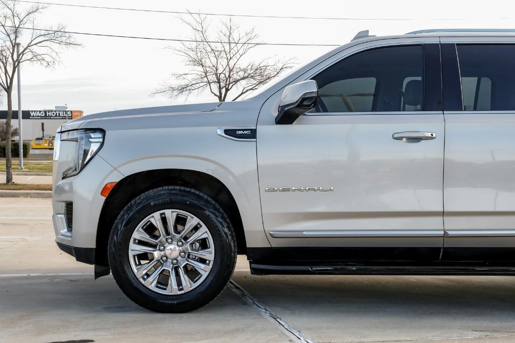 used 2021 GMC Yukon XL car, priced at $39,999
