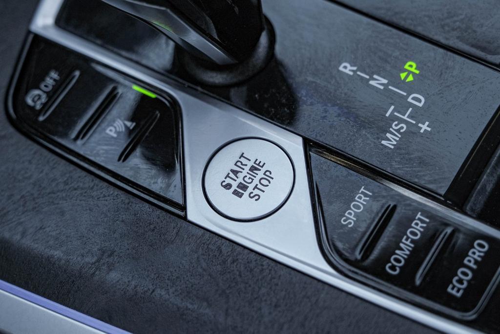 used 2021 BMW X5 car, priced at $32,000