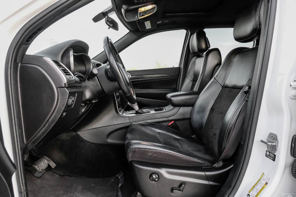 used 2021 Jeep Grand Cherokee car, priced at $21,199