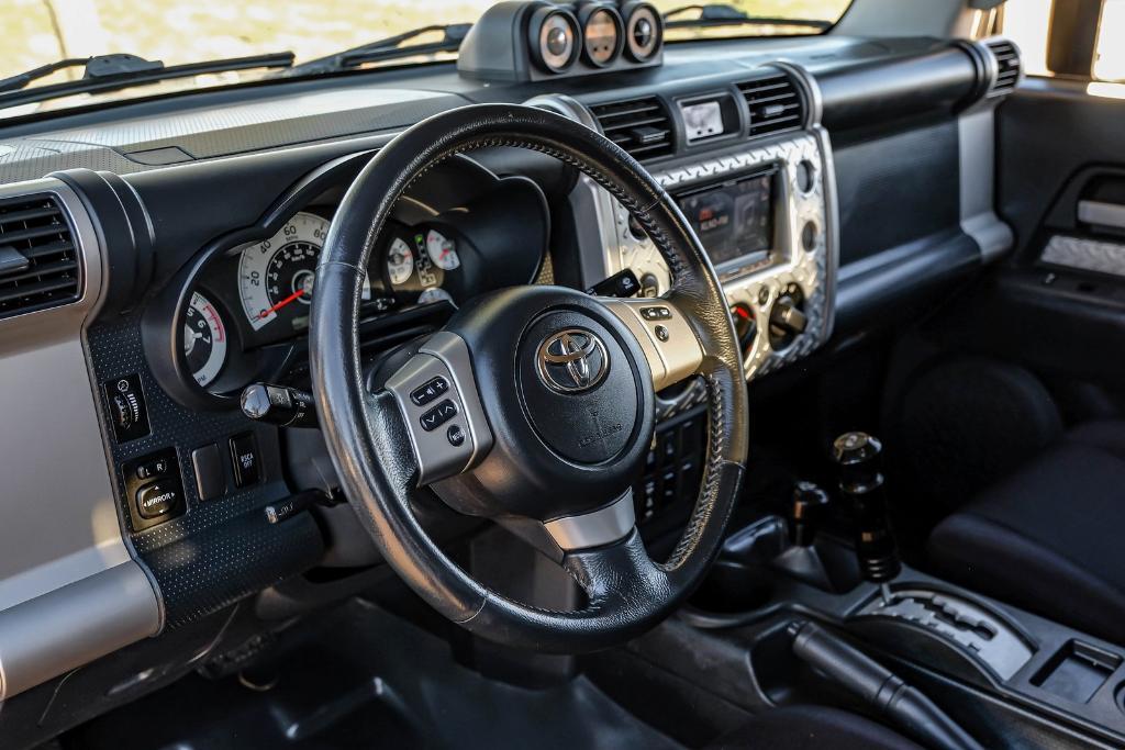 used 2014 Toyota FJ Cruiser car, priced at $25,000