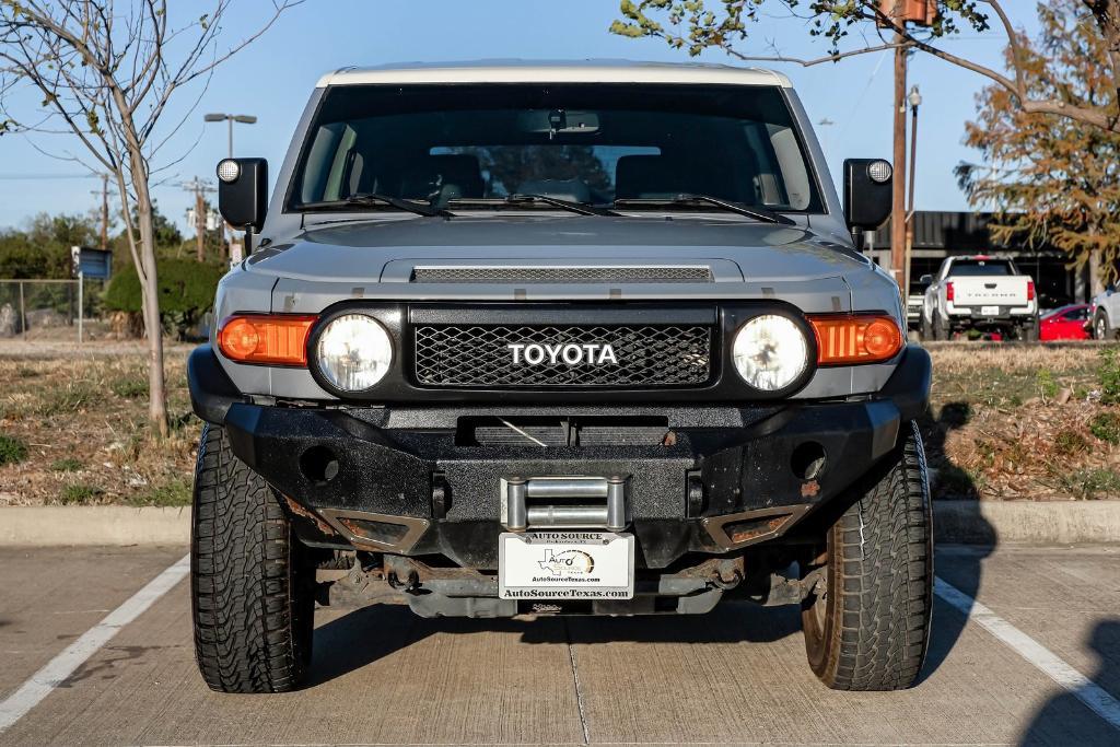 used 2014 Toyota FJ Cruiser car, priced at $25,000
