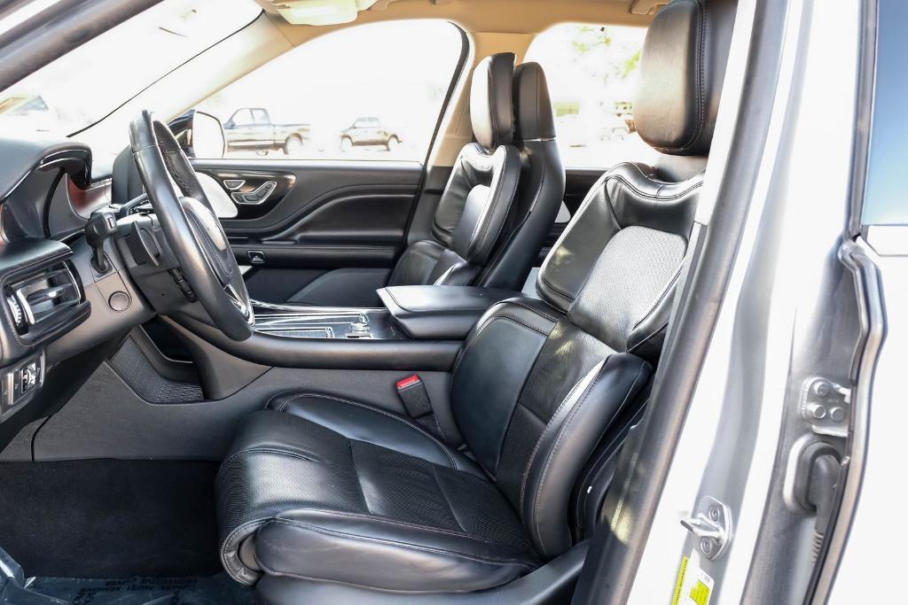 used 2022 Lincoln Aviator car, priced at $33,299