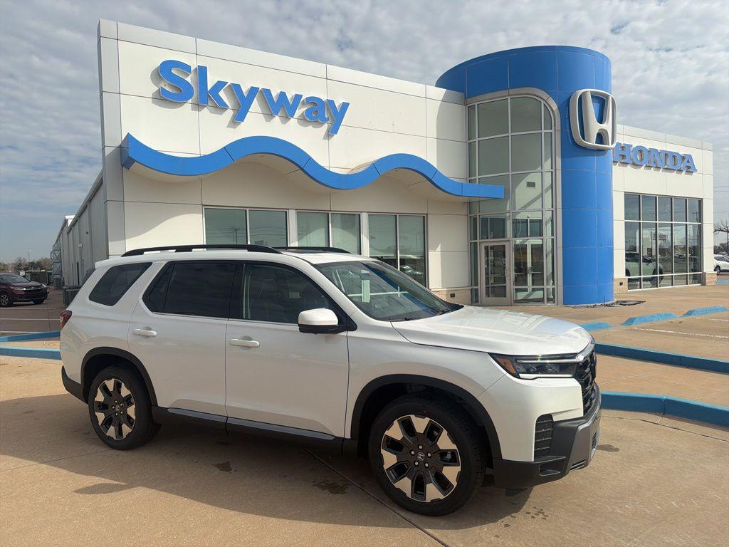 new 2026 Honda Pilot car, priced at $53,945
