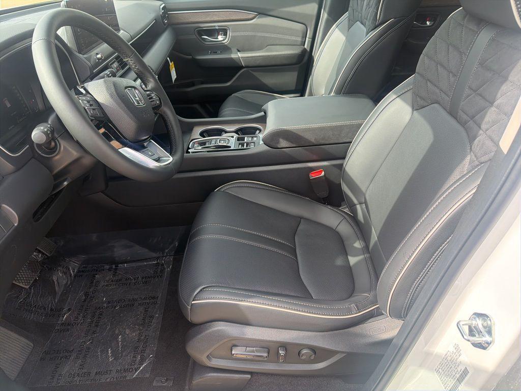 new 2026 Honda Pilot car, priced at $53,945