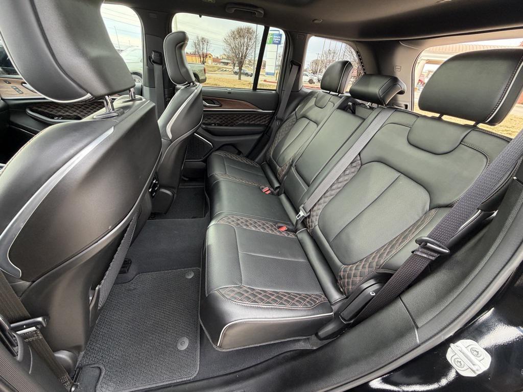 used 2023 Jeep Grand Cherokee car, priced at $40,990