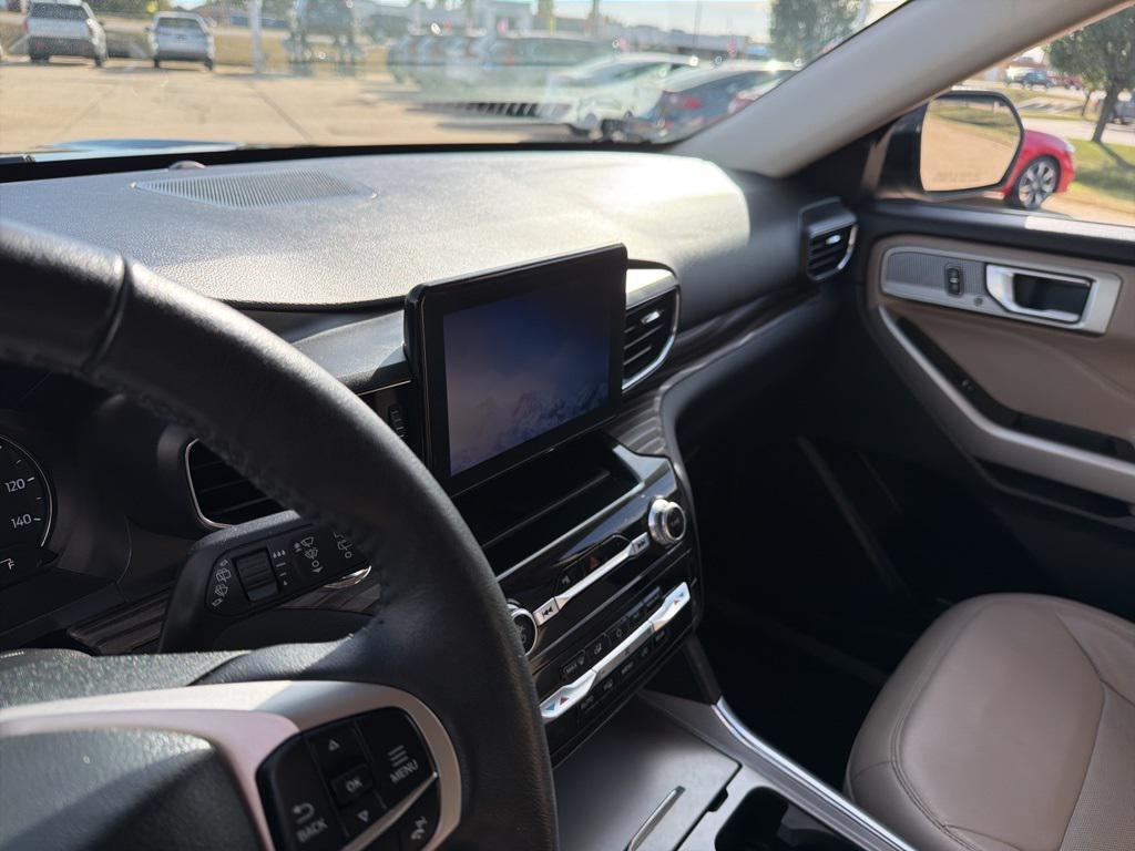 used 2023 Ford Explorer car, priced at $30,977