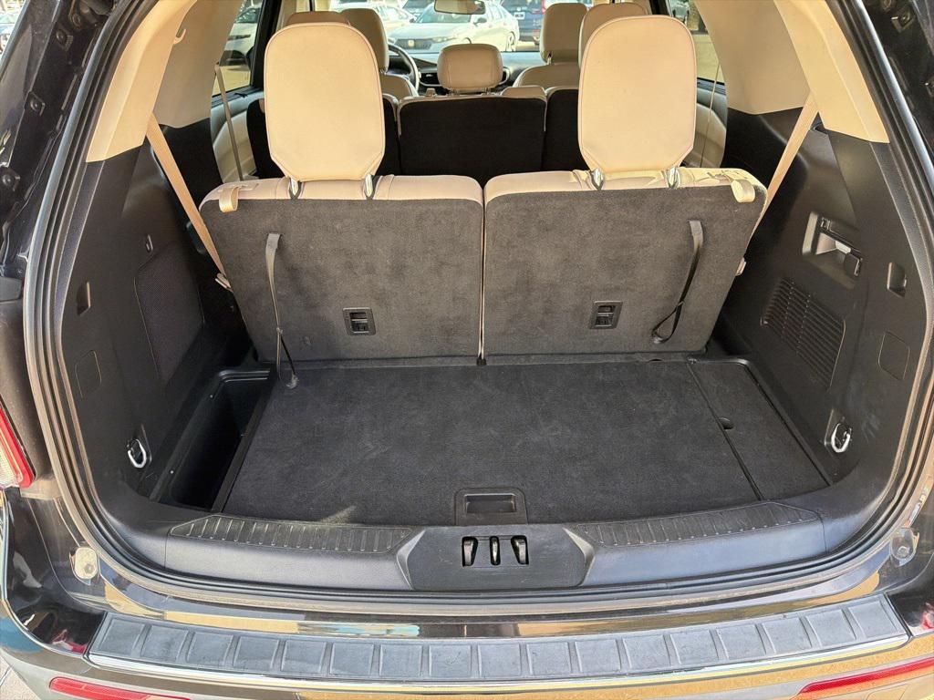 used 2023 Ford Explorer car, priced at $30,977