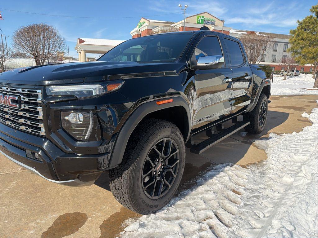used 2023 GMC Canyon car, priced at $39,490