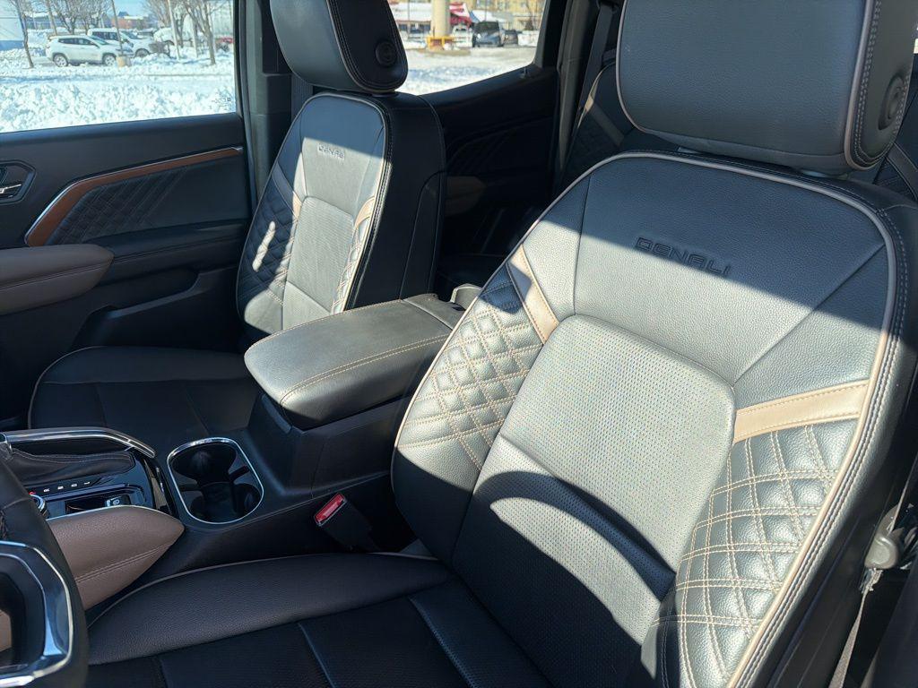 used 2023 GMC Canyon car, priced at $39,490