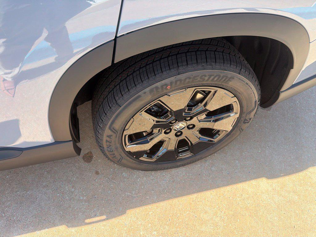 new 2026 Honda Pilot car, priced at $53,790