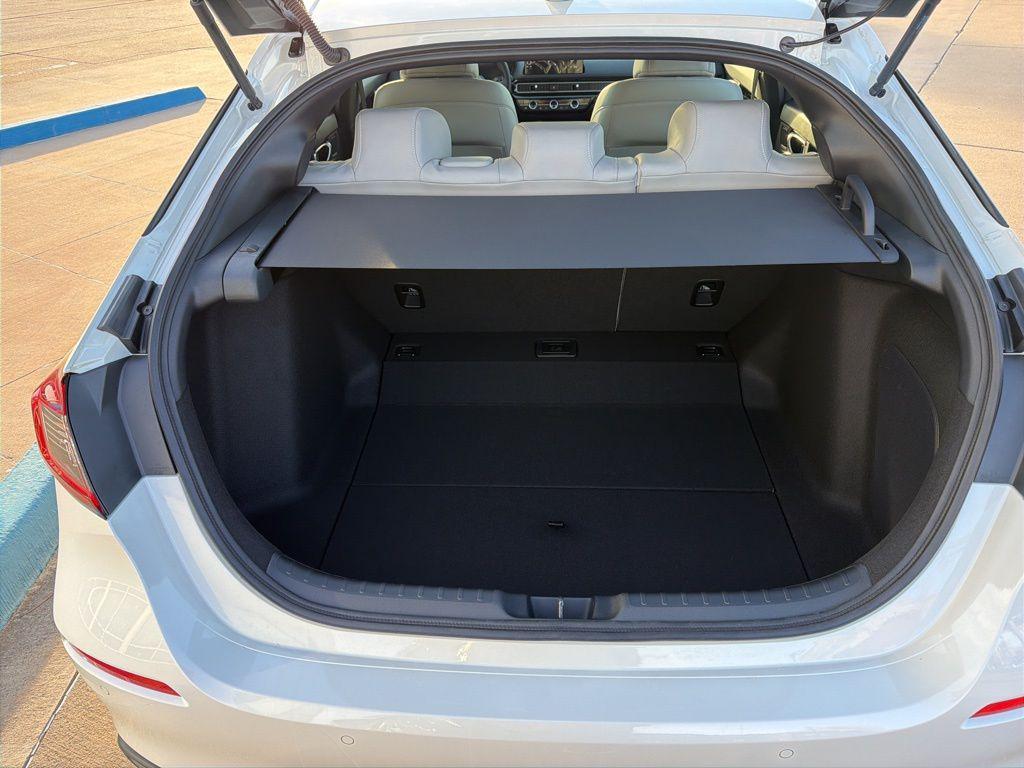 new 2026 Honda Civic Hybrid car, priced at $33,148