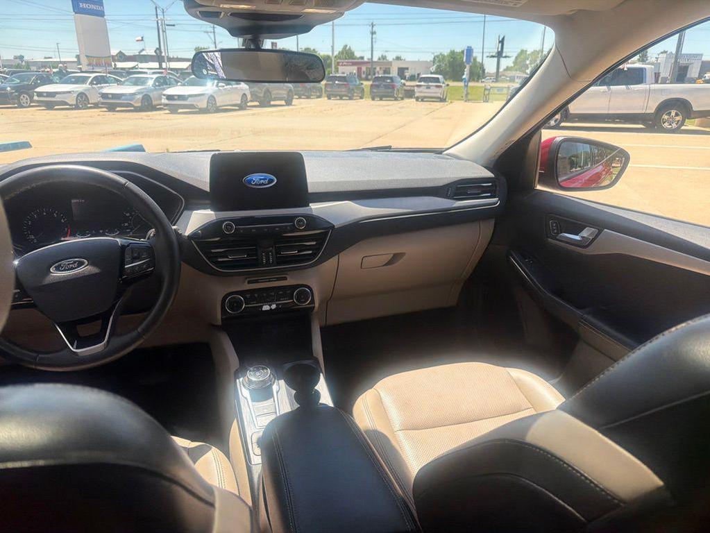 used 2022 Ford Escape car, priced at $20,695