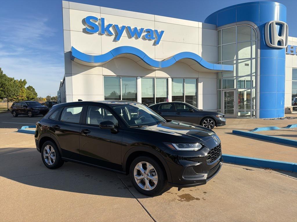used 2025 Honda HR-V car, priced at $26,370