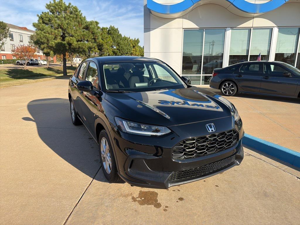 used 2025 Honda HR-V car, priced at $26,370