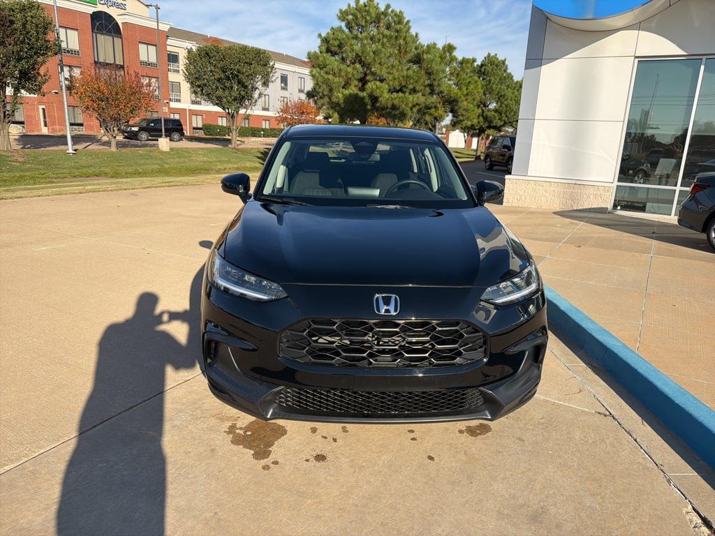 used 2025 Honda HR-V car, priced at $26,370