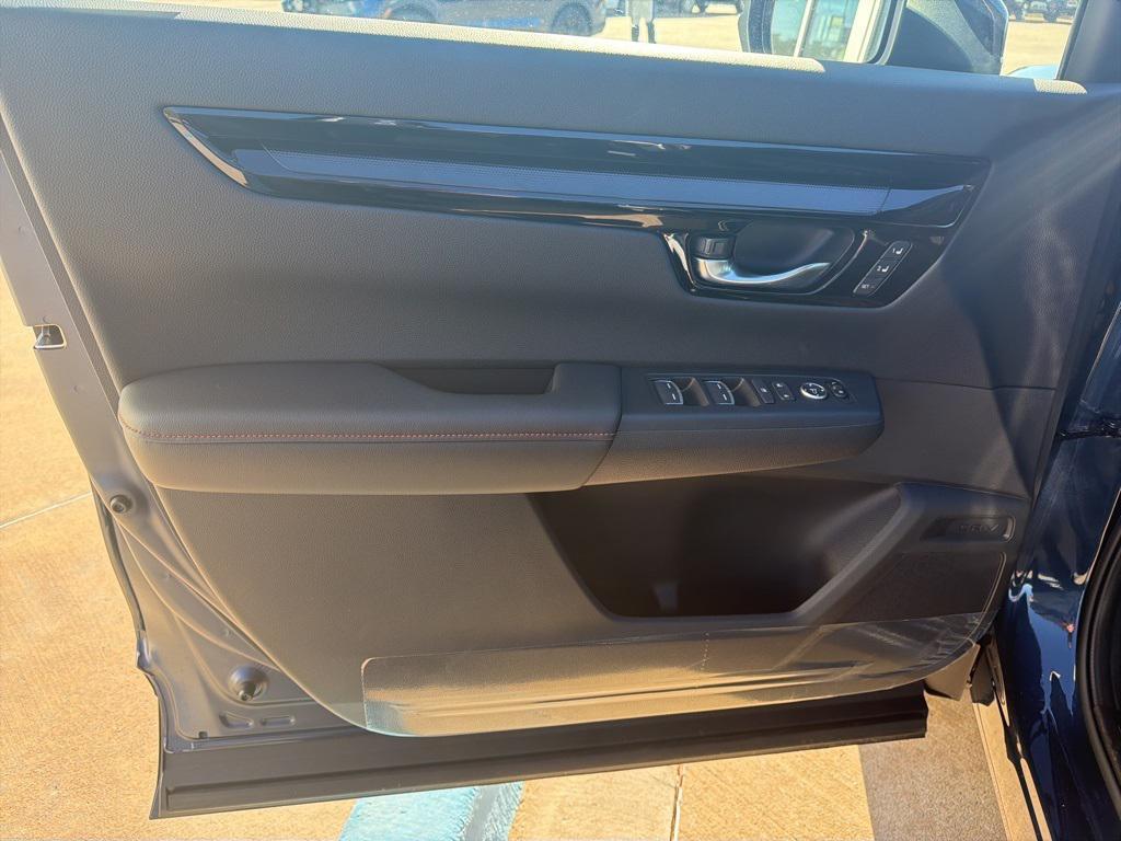 new 2026 Honda CR-V Hybrid car, priced at $41,258