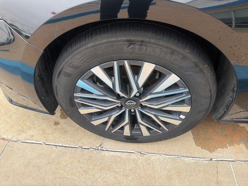 used 2025 Nissan Altima car, priced at $21,796