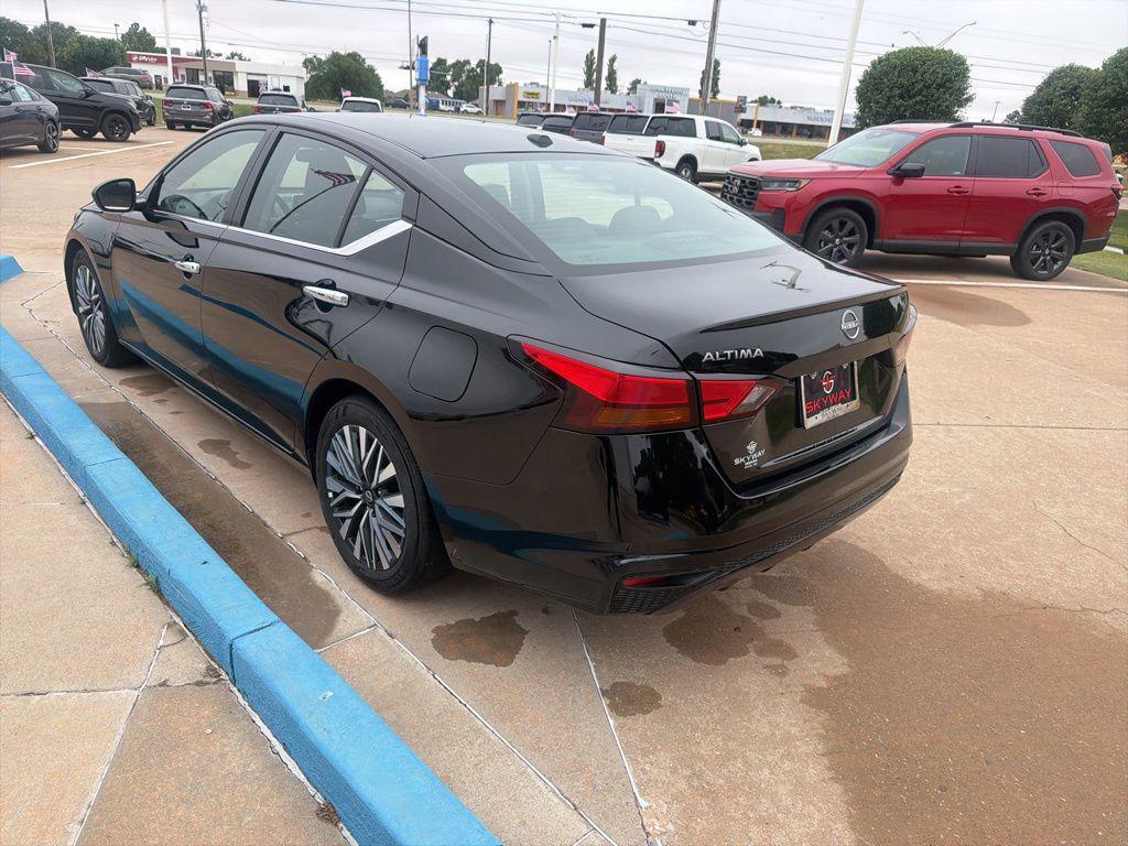 used 2025 Nissan Altima car, priced at $21,796