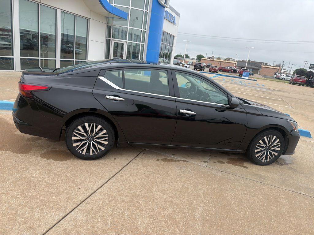 used 2025 Nissan Altima car, priced at $21,796
