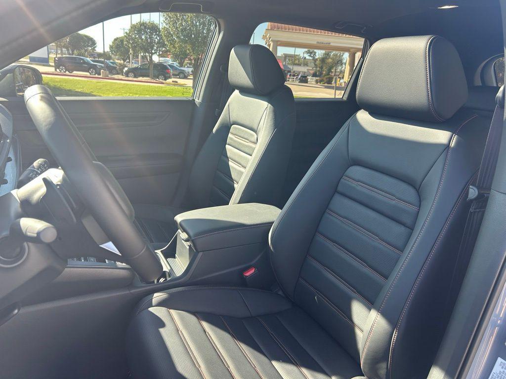 new 2026 Honda CR-V Hybrid car, priced at $38,694