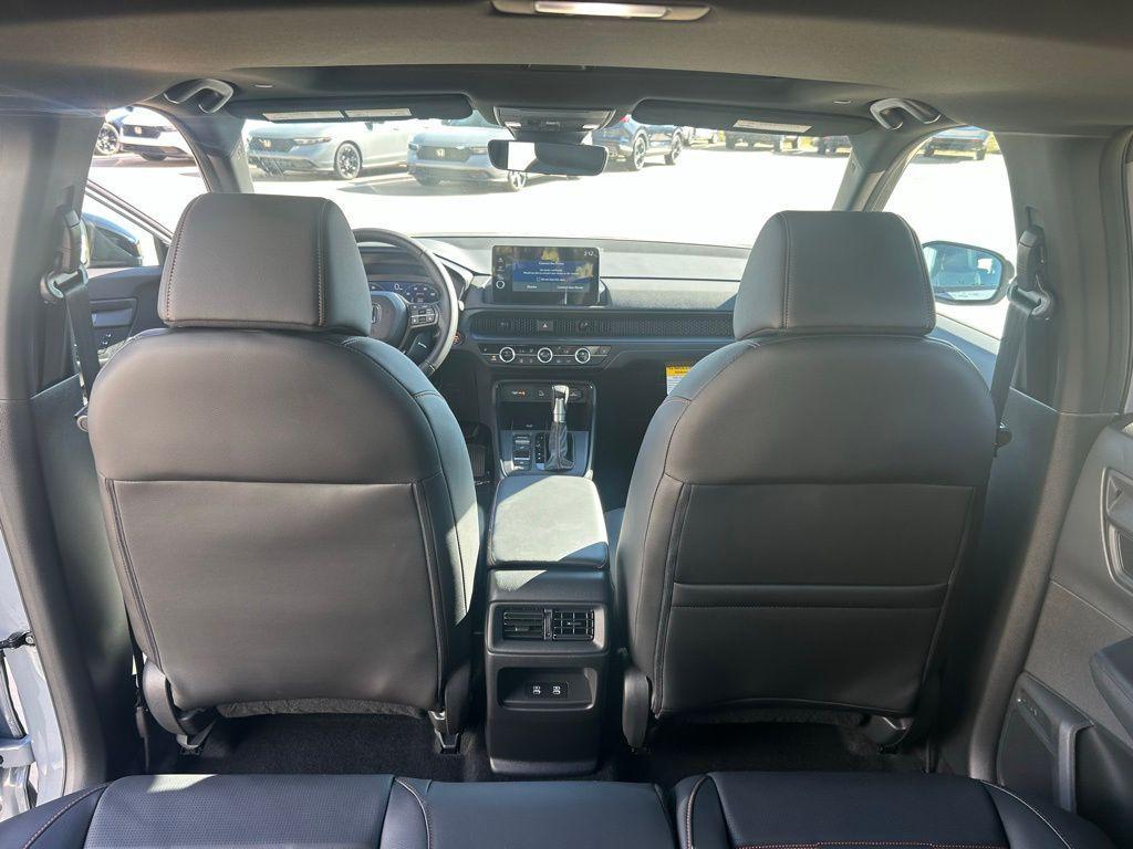 new 2026 Honda CR-V Hybrid car, priced at $38,694