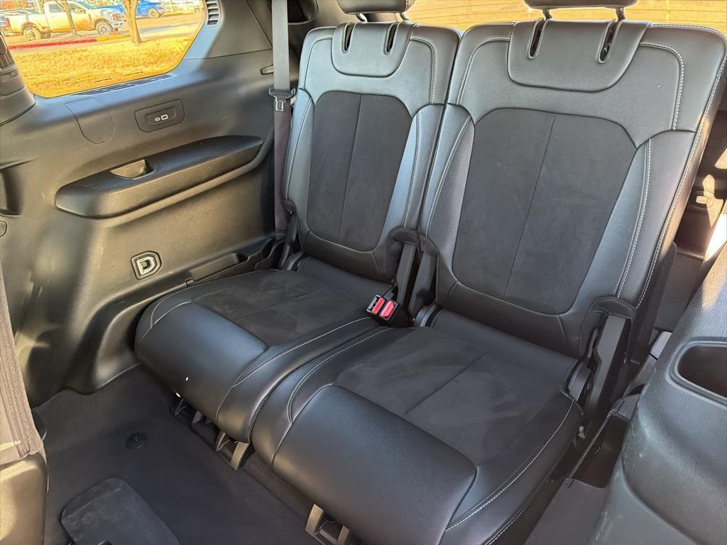 used 2024 Jeep Grand Cherokee L car, priced at $28,790