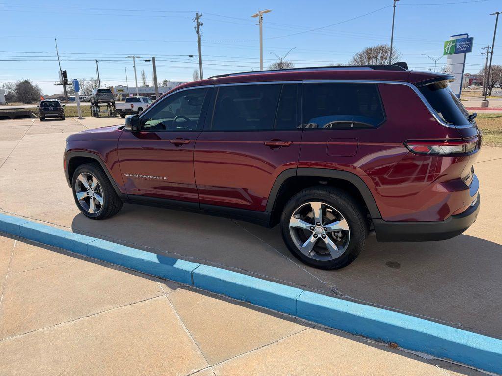 used 2021 Jeep Grand Cherokee L car, priced at $24,990