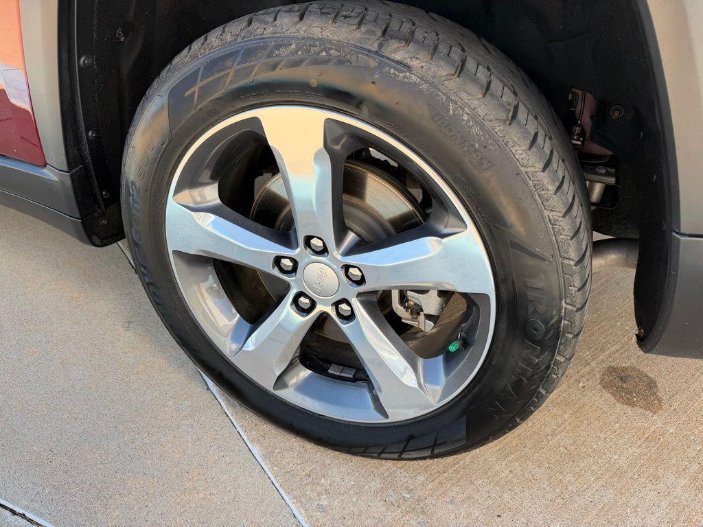 used 2021 Jeep Grand Cherokee L car, priced at $24,990