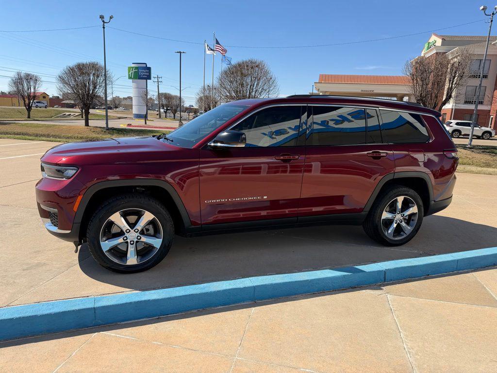 used 2021 Jeep Grand Cherokee L car, priced at $24,990