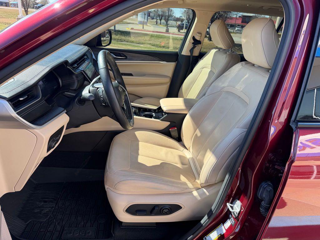 used 2021 Jeep Grand Cherokee L car, priced at $24,990