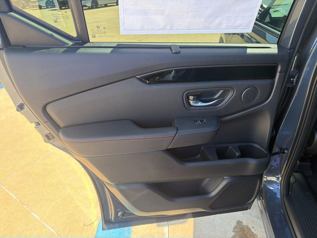 new 2026 Honda Pilot car, priced at $50,390