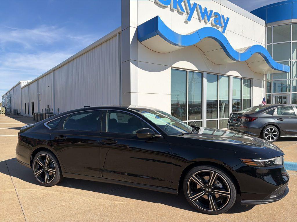 new 2025 Honda Accord Hybrid car, priced at $33,670
