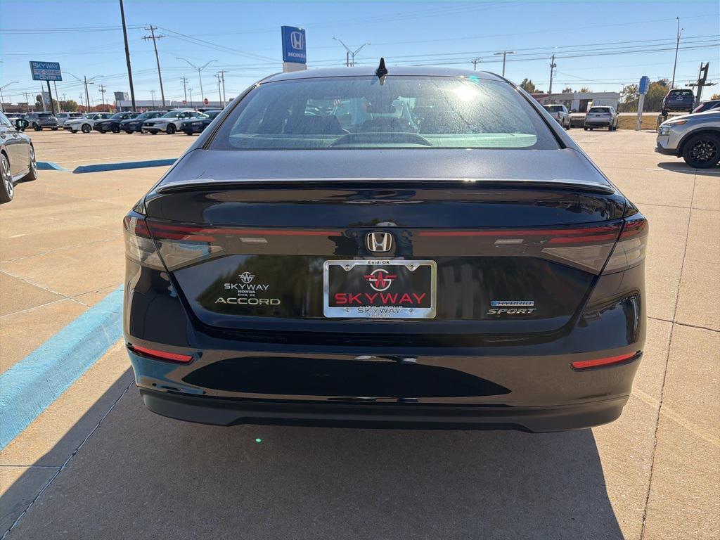new 2025 Honda Accord Hybrid car, priced at $33,670