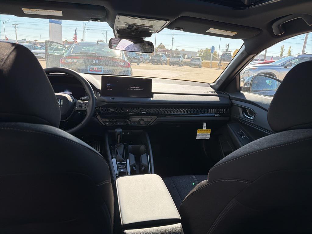 new 2025 Honda Accord Hybrid car, priced at $33,670