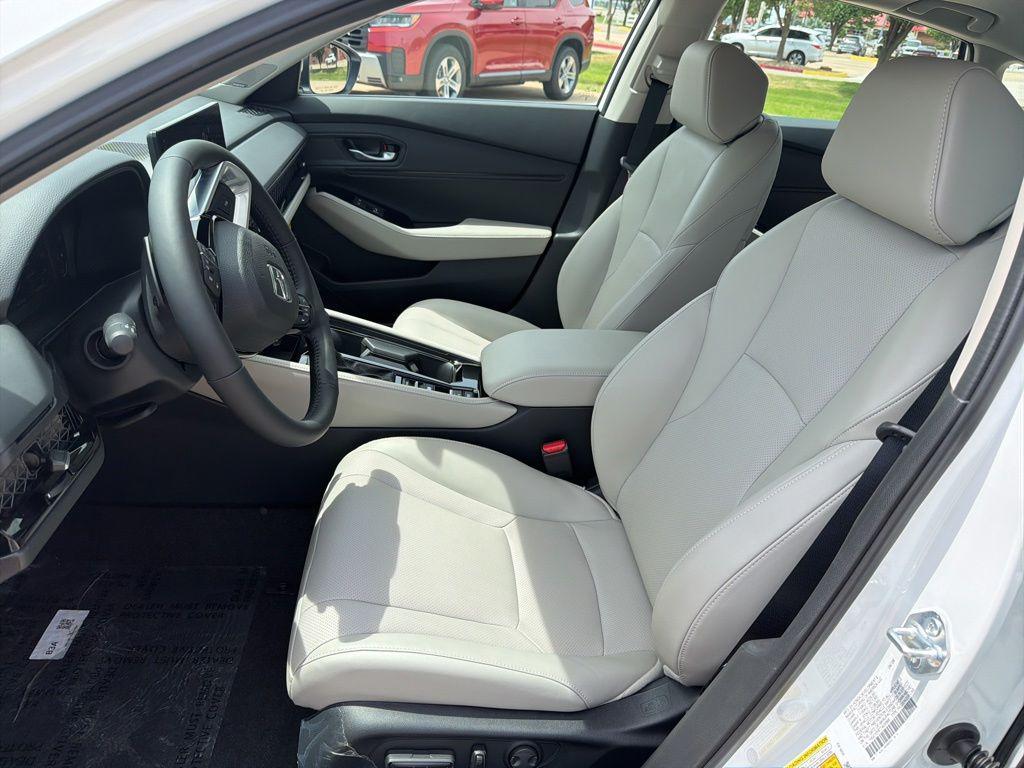 new 2026 Honda Accord Hybrid car, priced at $38,379