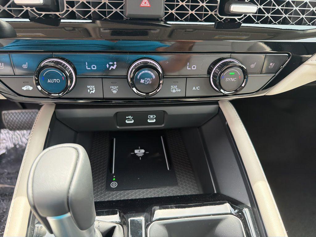 new 2026 Honda Accord Hybrid car, priced at $38,379