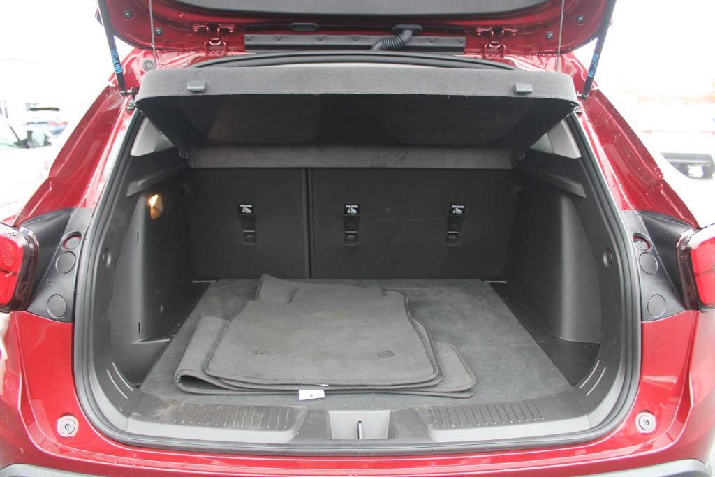 used 2025 Chevrolet Trax car, priced at $21,512