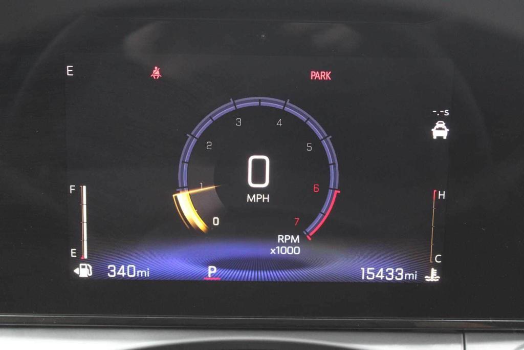 used 2025 Chevrolet Trax car, priced at $21,512