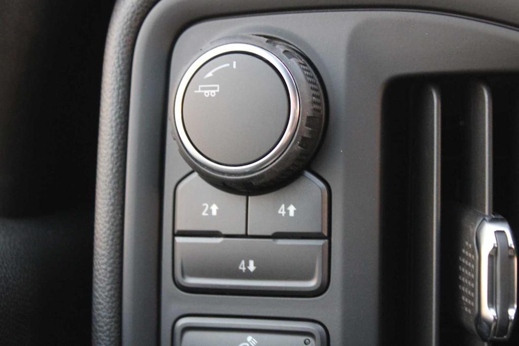 new 2025 Chevrolet Silverado 2500 car, priced at $69,346