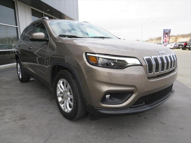 used 2019 Jeep Cherokee car, priced at $15,995