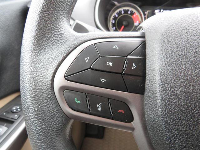 used 2019 Jeep Cherokee car, priced at $15,995