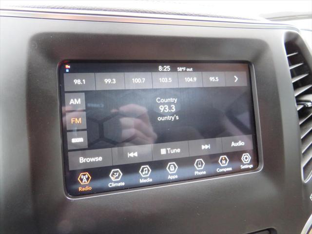 used 2019 Jeep Cherokee car, priced at $15,995