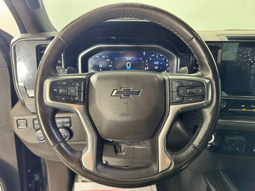 used 2022 Chevrolet Silverado 1500 car, priced at $35,995