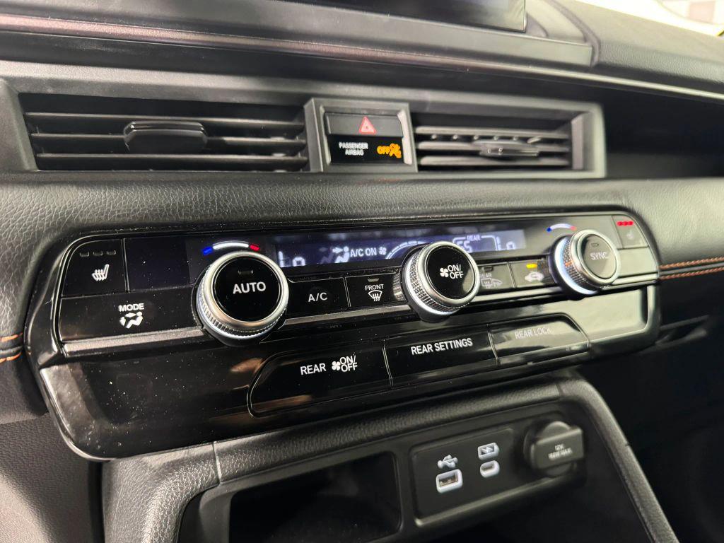 used 2025 Honda Pilot car, priced at $34,949