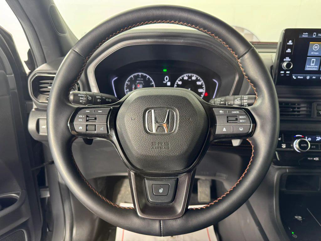 used 2025 Honda Pilot car, priced at $34,949