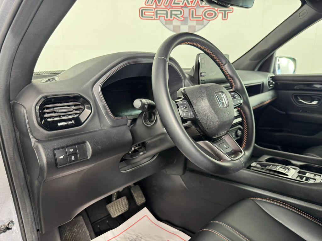 used 2025 Honda Pilot car, priced at $34,949